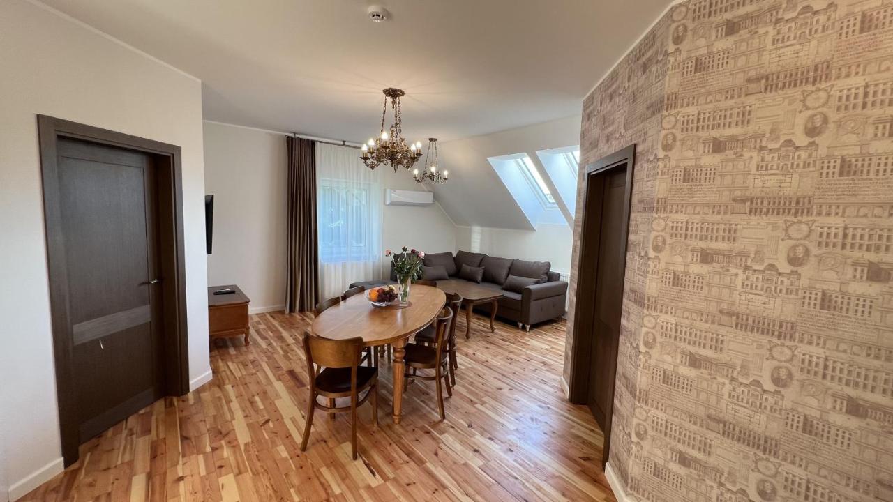 Villa Acacia Kaunas Buitenkant foto