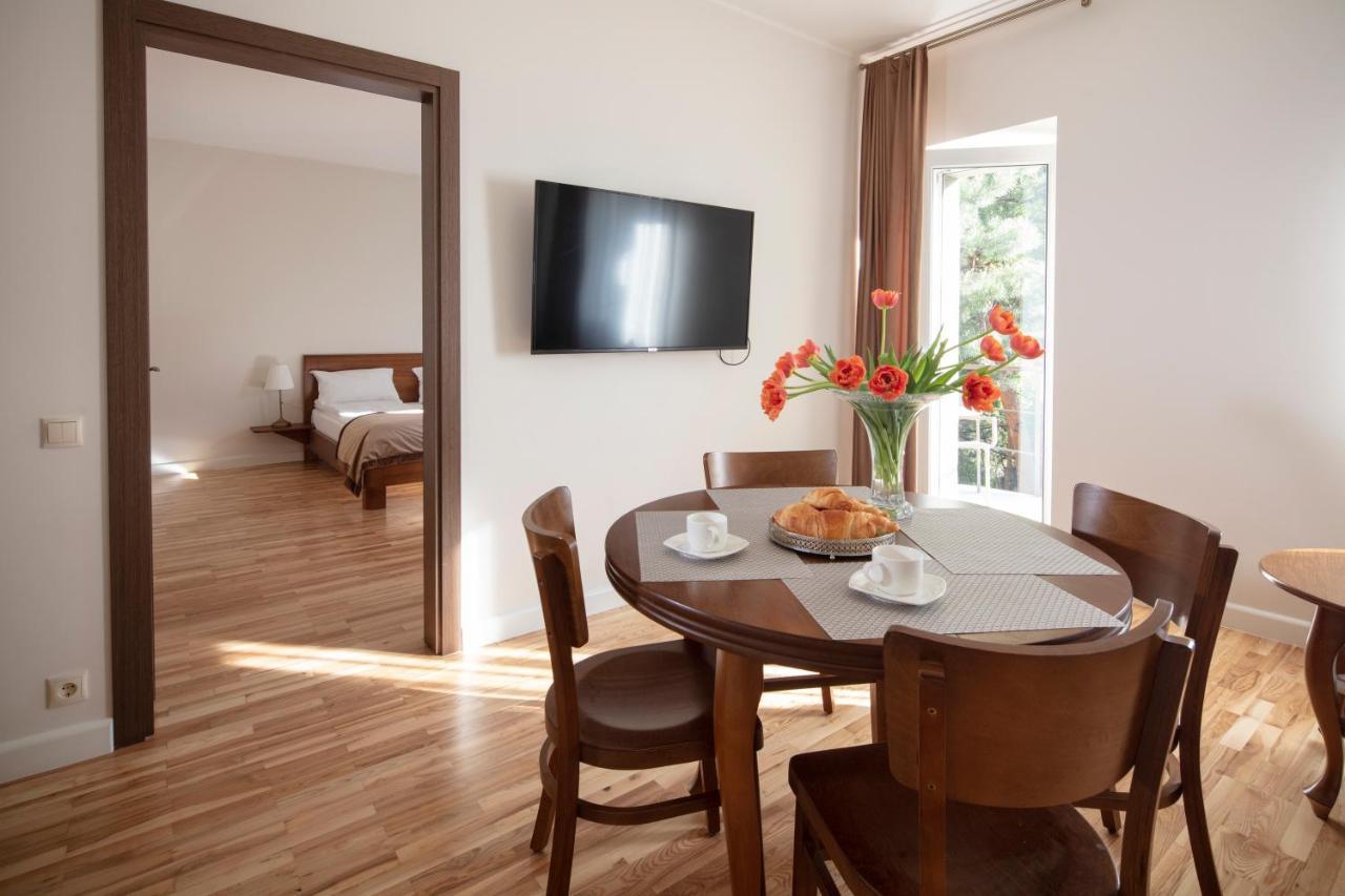 Villa Acacia Kaunas Buitenkant foto