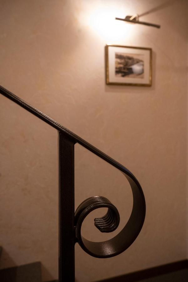 Villa Acacia Kaunas Buitenkant foto